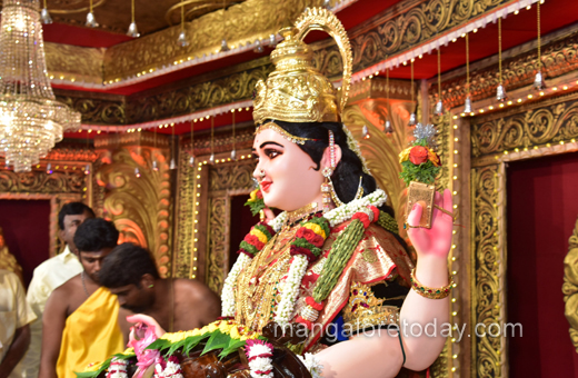 Mangalore dasara bigins